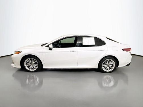 2018 Toyota Camry XLE