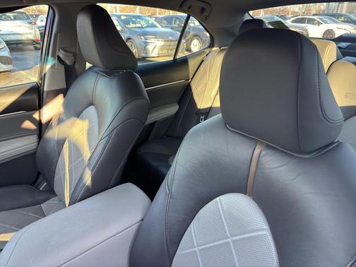 2018 Toyota Camry XLE