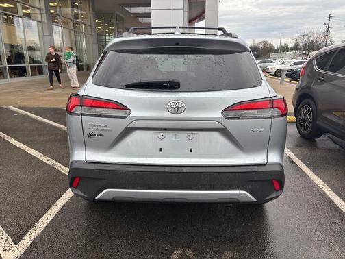 2023 Toyota Corolla Cross XLE