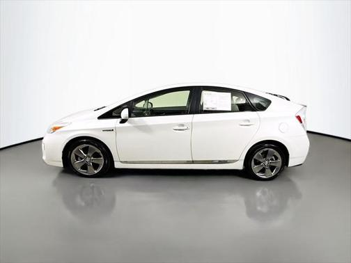 2013 Toyota Prius Three SE