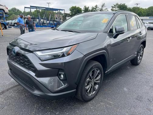 2024 Toyota RAV4 Hybrid XLE Premium