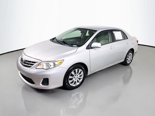 2013 Toyota Corolla LE