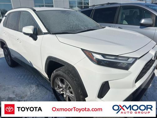 2022 Toyota RAV4 Hybrid XLE