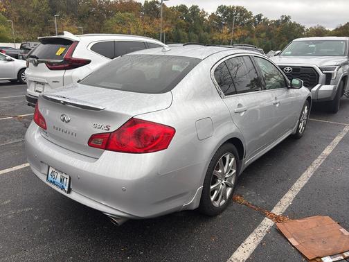 2013 INFINITI G37x Base
