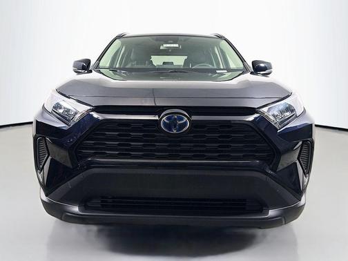 2020 Toyota RAV4 Hybrid LE