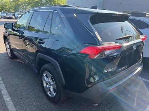 2020 Toyota RAV4 Hybrid LE