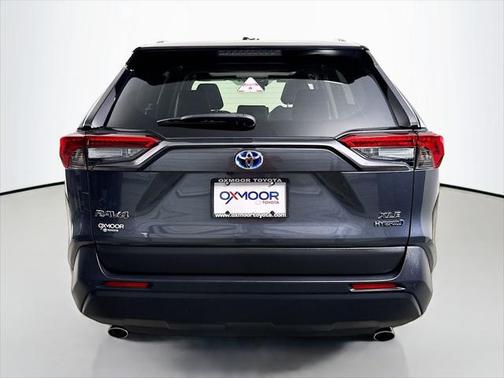 2023 Toyota RAV4 Hybrid XLE Premium