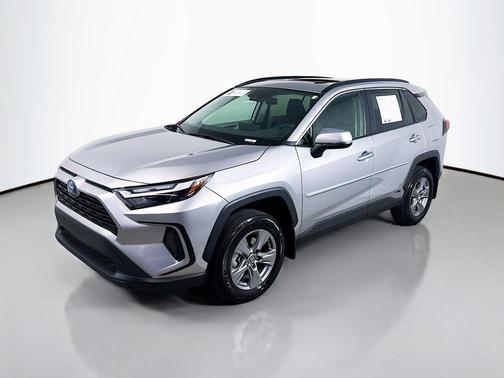 2023 Toyota RAV4 Hybrid XLE