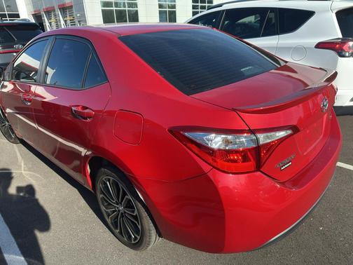 Barcelona Red Metallic 2015 Toyota Corolla S Plus
