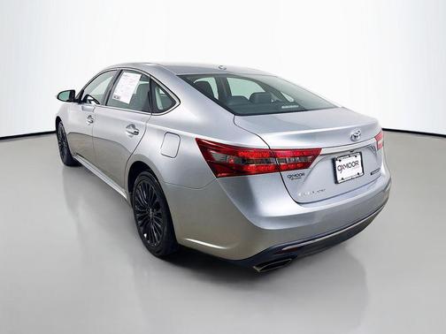 2017 Toyota Avalon Touring