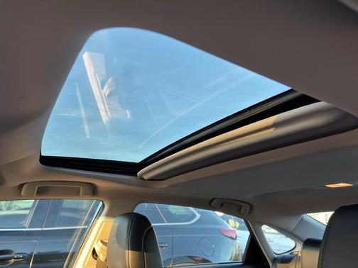 2017 Toyota Avalon Touring