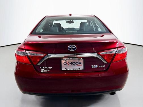 2016 Toyota Camry Hybrid XLE