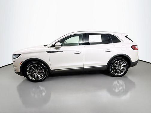 2021 Lincoln Nautilus Reserve