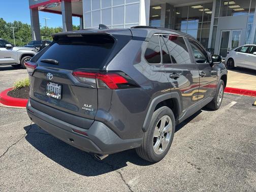 Magnetic Gray Metallic 2021 Toyota RAV4 Hybrid XLE Premium