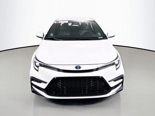 2024 Toyota Corolla Hybrid SE
