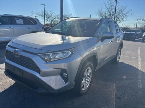 2019 Toyota RAV4 XLE