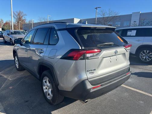 2019 Toyota RAV4 XLE