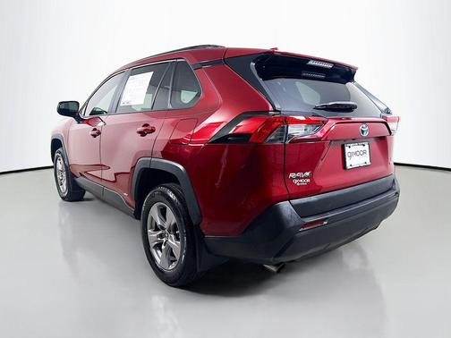 2024 Toyota RAV4 Hybrid LE