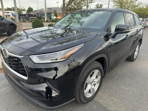 2021 Toyota Highlander L