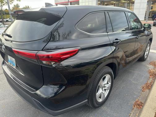 2021 Toyota Highlander L