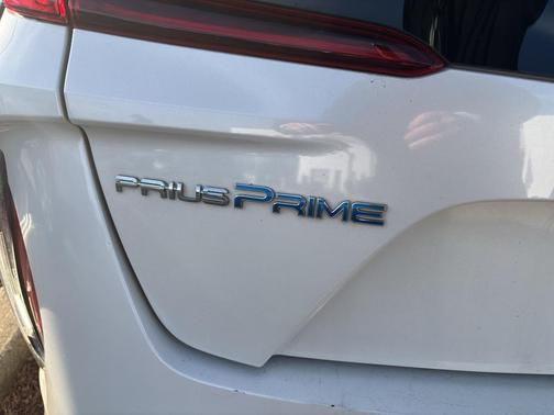 2020 Toyota Prius Prime LE