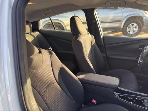 2020 Toyota Prius Prime LE