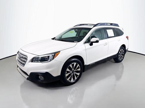 Crystal White Pearl 2016 Subaru Outback 2.5i Limited