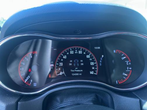 Octane Red Pearlcoat 2018 Dodge Durango SXT