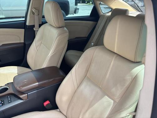 2013 Toyota Avalon Limited