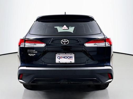 Jet Black 2023 Toyota Corolla Cross L