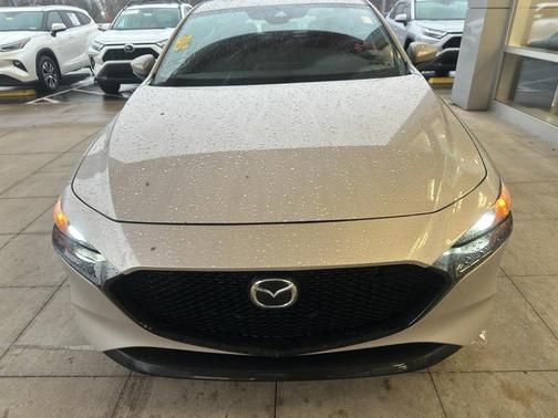 2023 Mazda Mazda3 FWD w/Preferred Package