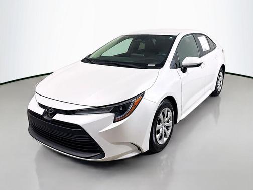 Wind Chill Pearl 2023 Toyota Corolla LE