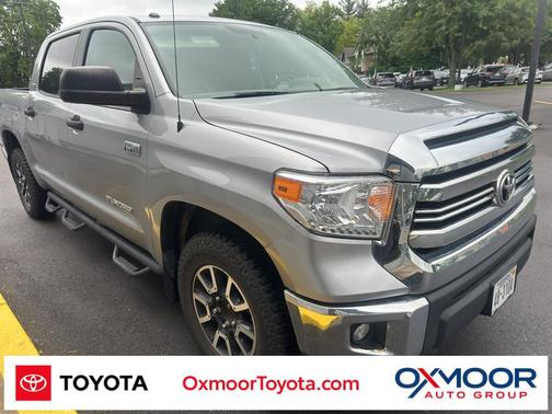 Silver Sky Metallic 2017 Toyota Tundra SR5