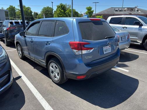 Horizon Blue Pearl 2021 Subaru Forester Base