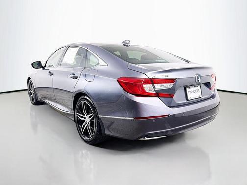 2022 Honda Accord Hybrid Touring