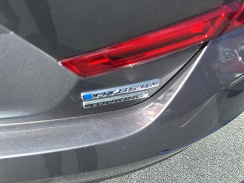 2022 Honda Accord Hybrid Touring