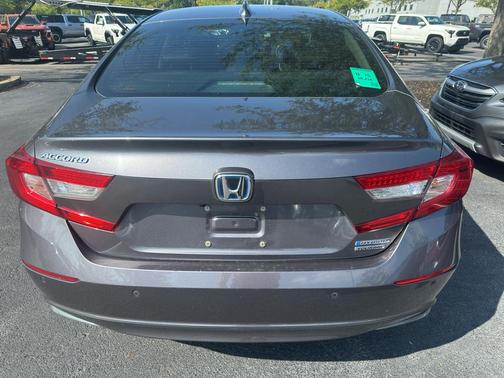 2022 Honda Accord Hybrid Touring