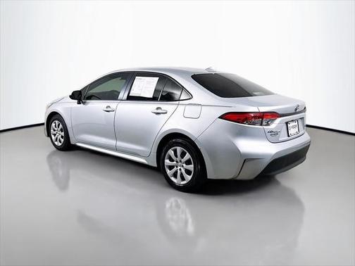 2023 Toyota Corolla Hybrid XLE