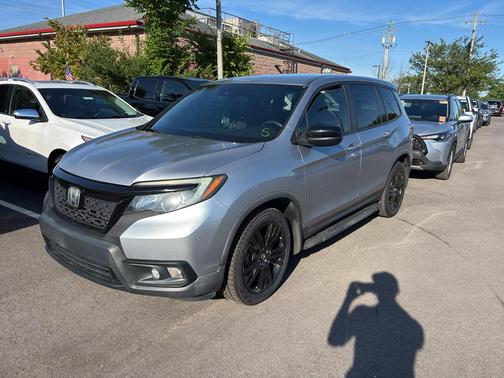 Lunar Silver Metallic 2019 Honda Passport Sport