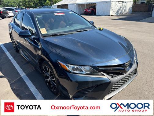 Galactic Aqua Mica 2020 Toyota Camry SE