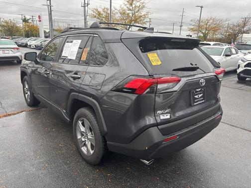 2025 Toyota RAV4 Hybrid XLE