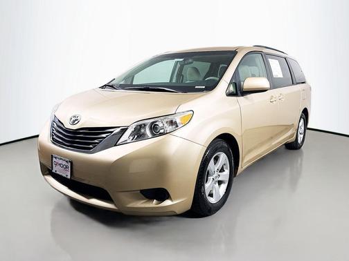2012 Toyota Sienna LE