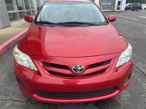 2011 Toyota Corolla LE