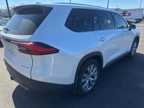 2024 Toyota Grand Highlander Limited