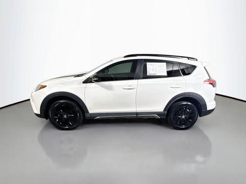 Super White 2018 Toyota RAV4 Adventure