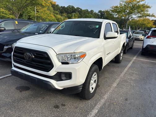 2018 Toyota Tacoma SR