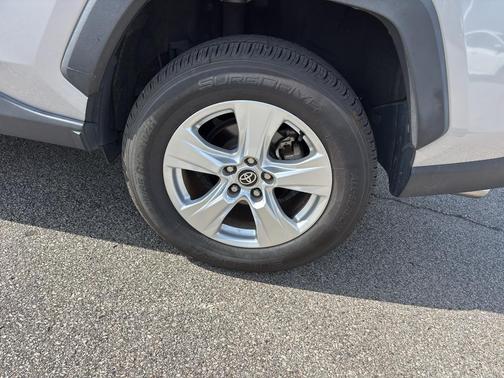 Silver Sky Metallic 2021 Toyota RAV4 XLE