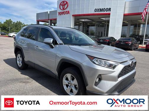 Silver Sky Metallic 2021 Toyota RAV4 XLE