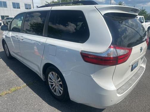 2015 Toyota Sienna XLE Premium
