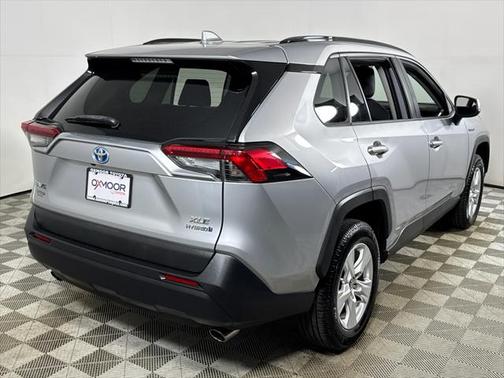 2019 Toyota RAV4 Hybrid XLE